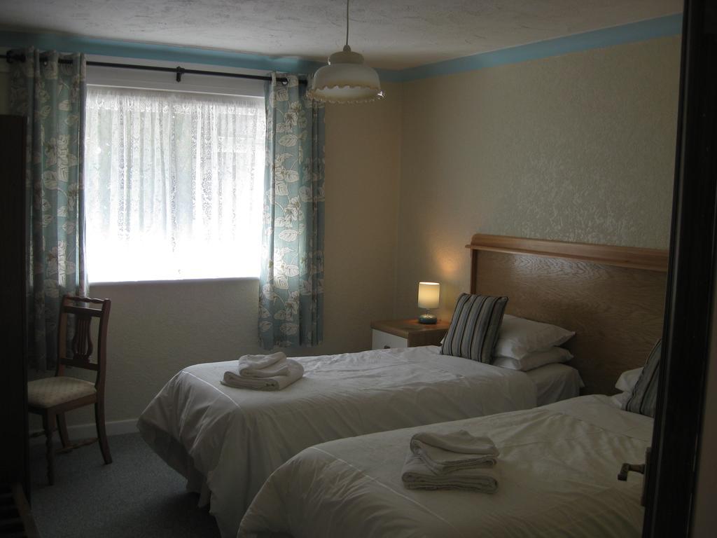 The Ashmount Hotel Rhôs-on-Sea Buitenkant foto